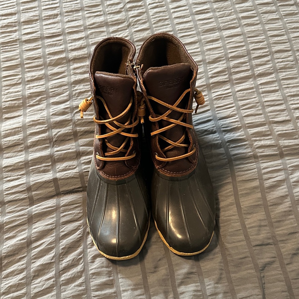 Sperry Dark Brown and black Boots